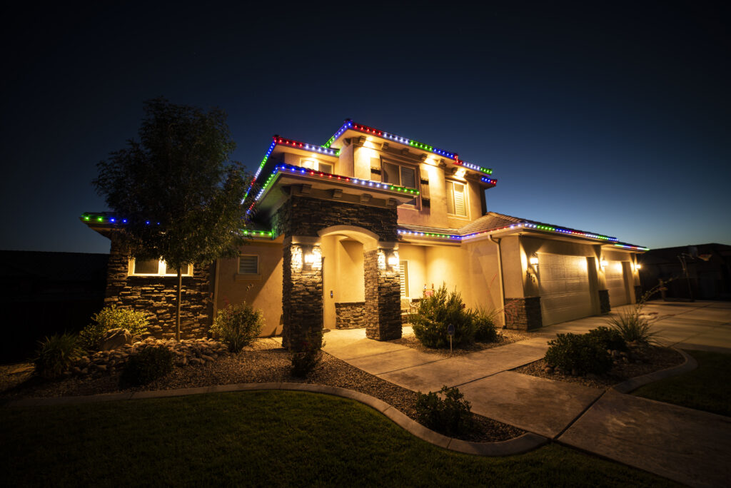 Gutter Installation & Holiday Lighting