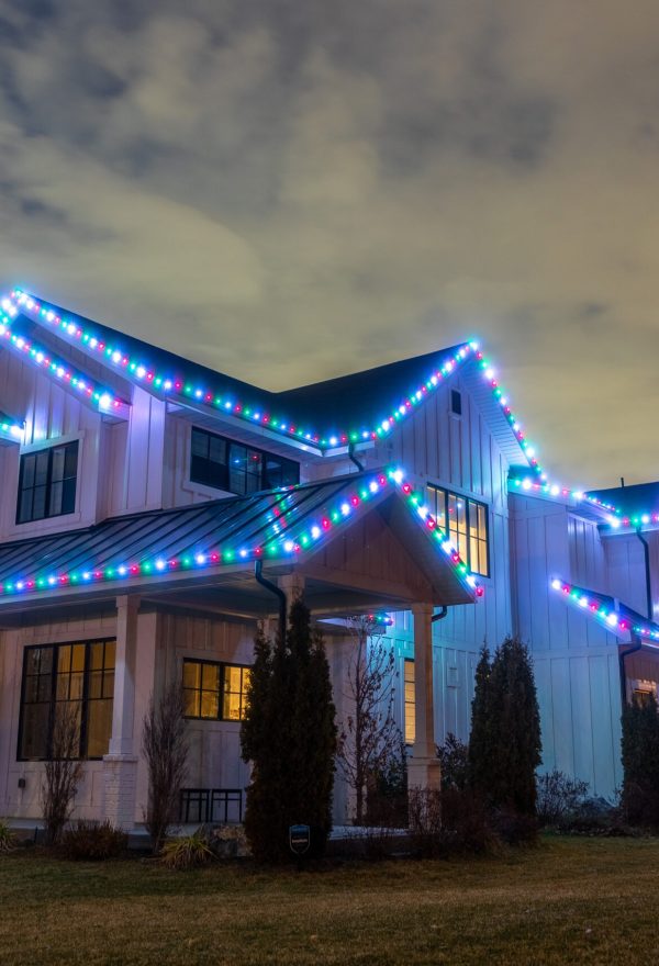 Gutter Installation & Holiday Lighting