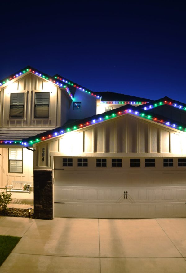 Gutter Installation & Holiday Lighting